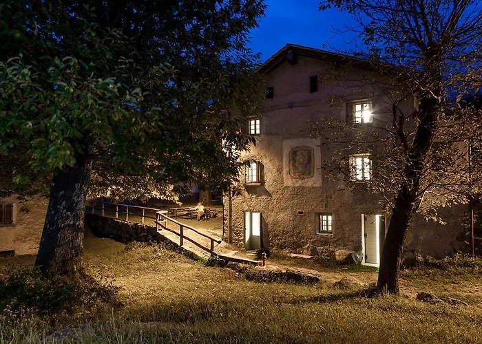 Rifugio Uschione 키아베나